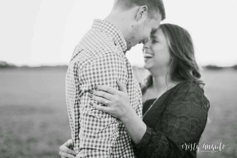 Dallas engagement session by Dallas wedding photographer Cristy Angulo