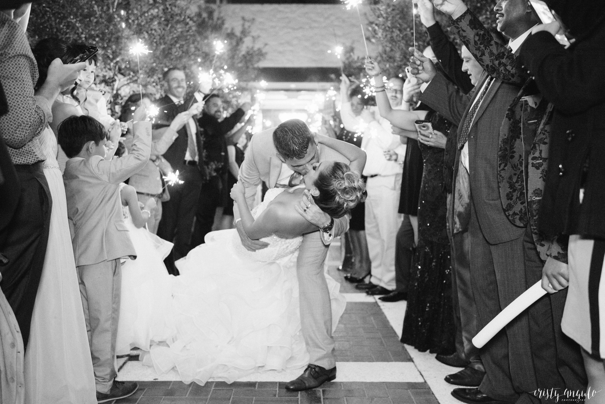 Stonegate Mansion wedding by Dallas wedding photographer Cristy Angulo | www.cristyangulo.com