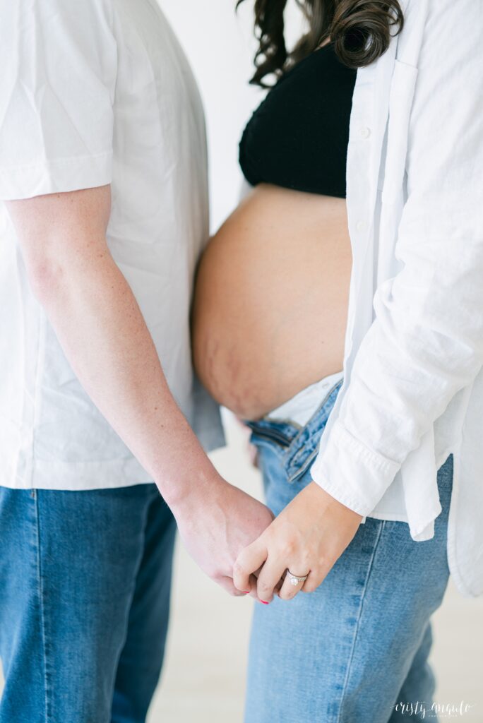 Austin Studio Maternity Session by Austin Family Photographer Cristy Angulo | www.cristyangulo.com