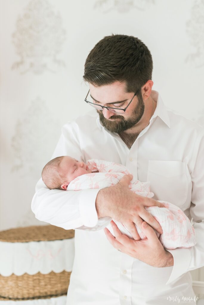 Austin lifestyle newborn session by Austin family photographer Cristy Angulo | www.cristyangulo.com