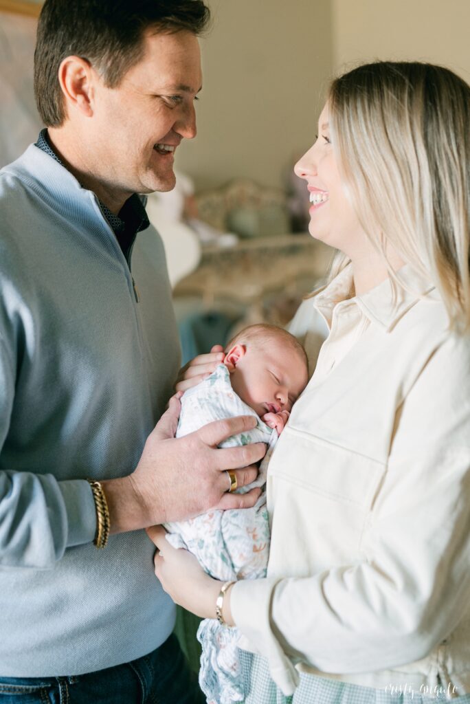 Austin Lifestyle Newborn Session by Austin Family Photographer Cristy Angulo | www.cristyangulo.com